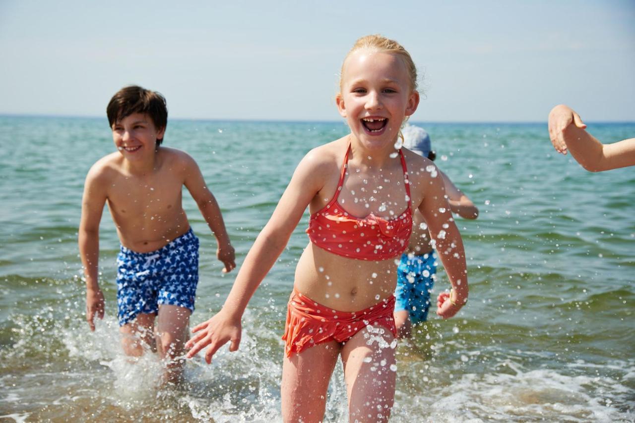 Ferien- Und Freizeitpark Weissenhaeuser Strand Esterno foto